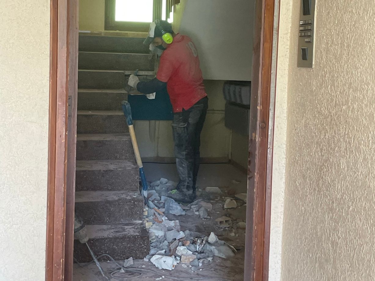 Execució de les obres per a la instal·lació d'un ascensor- Projectes